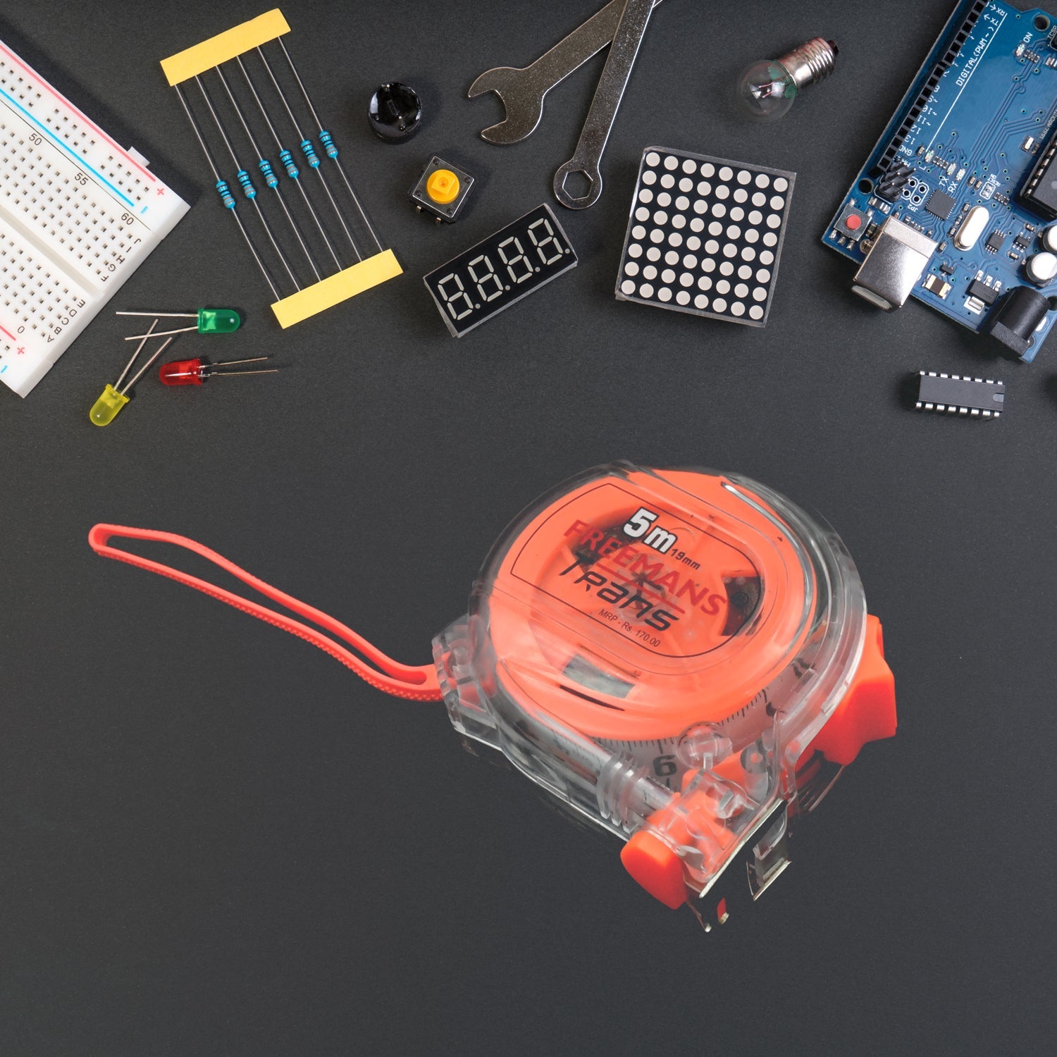 9440 5 Meter Measuring Tape with Press Release Locking System, Measuring Tape with Transparent Gripper for Engineering/Hight/Decoration Measurement 9440 5 Meter Measuring Tape with Press Release Locking System, Measuring Tape with Transparent Gripper for Engineering/Hight/Decoration Measurement